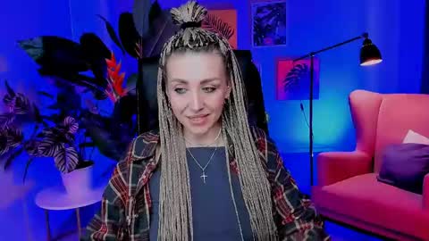 monicariley online show from 05-04-26, 09:16