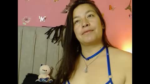 monickhot303av online show from 09-15-25, 01:27