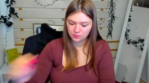 Snapshot of monika_youu chatting on 04-28-26, 08:52 Monika online show from 04-28-26, 08:52
