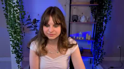 Snapshot of monikachan chatting on 06-03-26, 02:33 Monika online show from 06-03-26, 02:33