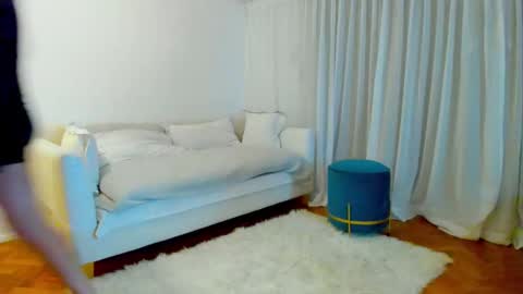 Snapshot of monikfree chatting on 01-13-25, 09:52 Monikfree online show from 01-13-25, 09:52