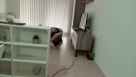 Snapshot of monikfree chatting on 02-04-25, 09:28 Monikfree online show from 02-04-25, 09:28