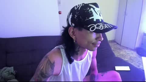 Snapshot of monkeyd_66 chatting on 12-11-24, 01:49 monkeyd_66 online show from 12-11-24, 01:49