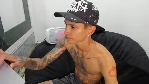 Snapshot of monkeyd_66 chatting on 01-22-25, 09:43 monkeyd_66 online show from 01-22-25, 09:43