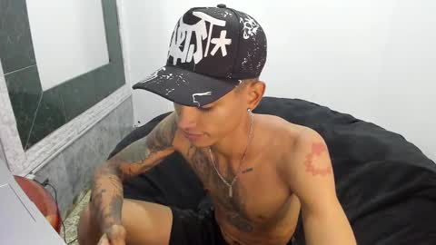 Snapshot of monkeyd_66 chatting on 02-15-25, 02:55 monkeyd_66 online show from 02-15-25, 02:55