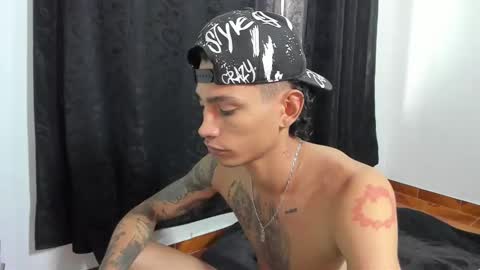 Snapshot of monkeyd_66 chatting on 09-14-25, 04:39 monkeyd_66 online show from 09-14-25, 04:39