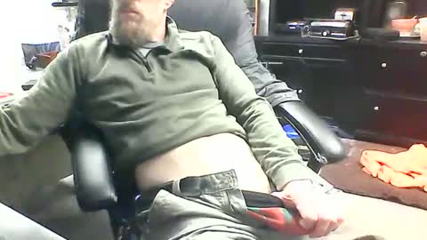 monkeypants0 online show from 11-13-25, 04:17