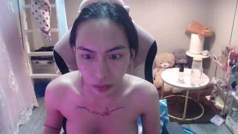 ELYSE A SIMPLE GIRL online show from 11-14-25, 02:49