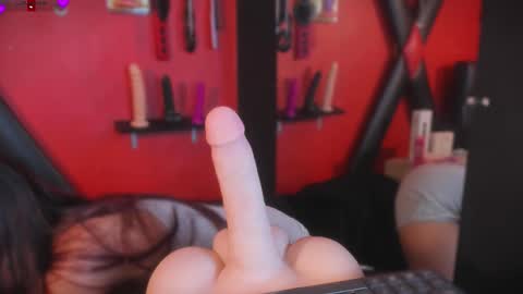 Monttserratt online show from 03-16-26, 06:45