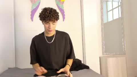   online show from 06-20-26, 11:46