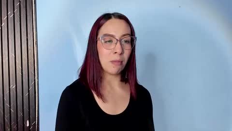 Snapshot of moolly_evanz chatting on 05-28-26, 05:54 moolly_evanz online show from 05-28-26, 05:54