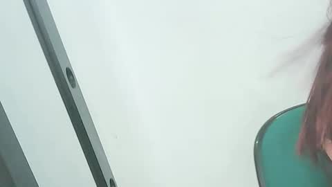 moon_0711 online show from 11-22-25, 07:18