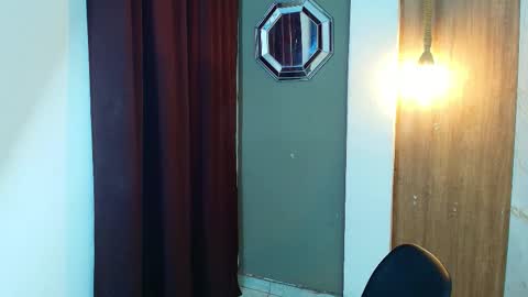 moon_and_fire_ online show from 02-11-26, 05:23