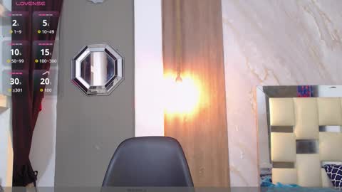 moon_and_fire_ online show from 03-22-26, 05:44