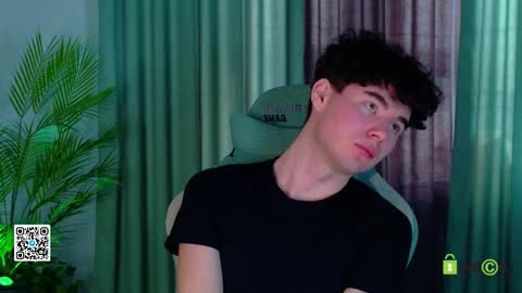 moon_gloww online show from 03-29-26, 02:00