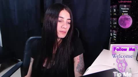 Snapshot of moon_magic666 chatting on 03-02-26, 03:41 Moon Magic666 online show from 03-02-26, 03:41