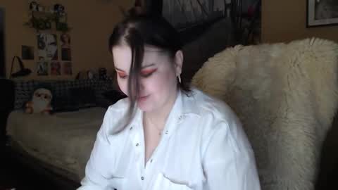 Keira online show from 03-29-26, 05:24