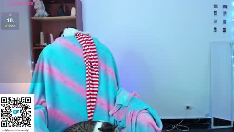 MOON  online show from 12-18-24, 03:04