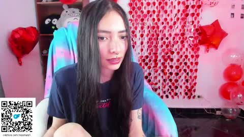 MOON  online show from 02-14-25, 02:39