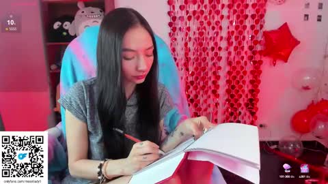 MOON  online show from 02-24-25, 11:19