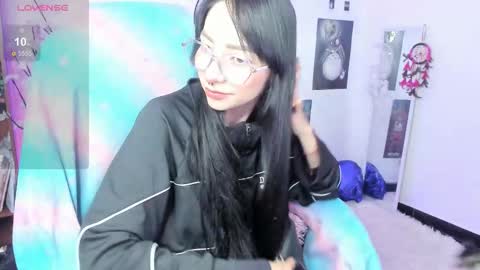 MOON  online show from 12-15-25, 02:49