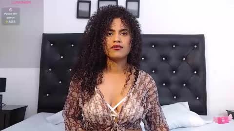 moonshadow_8 online show from 11-24-25, 11:04