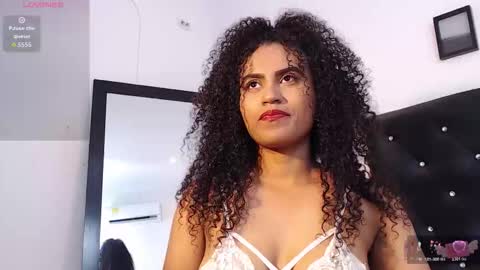 moonshadow_8 online show from 12-01-25, 10:37