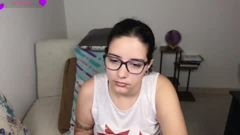 Moon Woman online show from 04-01-26, 04:02