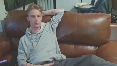 M00SE online show from 12-17-24, 08:34