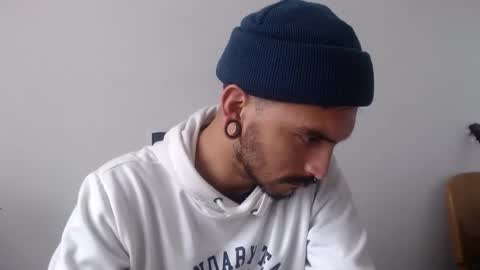 Snapshot of morbidangel08 chatting on 05-04-26, 04:36 Abelardo online show from 05-04-26, 04:36