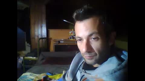 mordecai999 online show from 10-19-25, 04:40