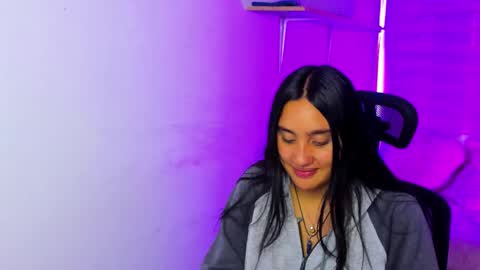 morena_rodriguez_9 online show from 01-06-26, 04:21