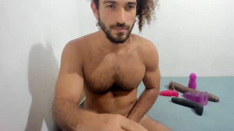 Pipo online show from 02-04-25, 01:59