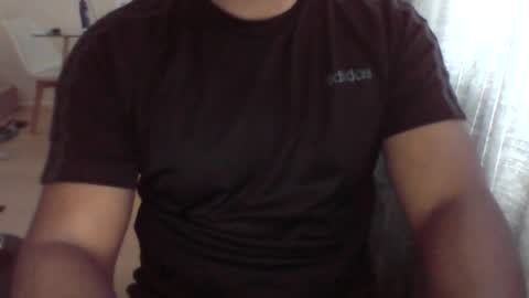 Snapshot of morenolatin19 chatting on 07-28-26, 05:23 Jos Luis online show from 07-28-26, 05:23