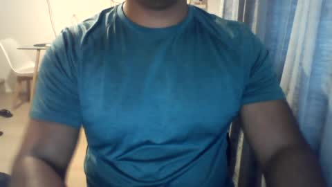 Snapshot of morenolatin19 chatting on 07-30-26, 05:12 Jos Luis online show from 07-30-26, 05:12