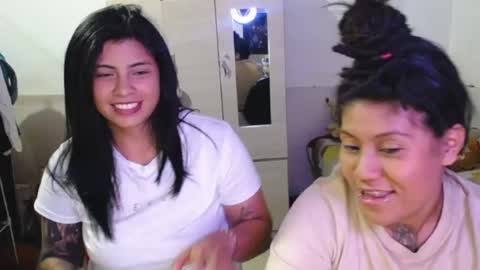 Snapshot of morgan_medusa chatting on 09-26-25, 12:25 morgana y medusa online show from 09-26-25, 12:25