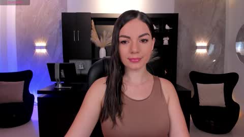 Morgan Hicks online show from 12-22-25, 07:33