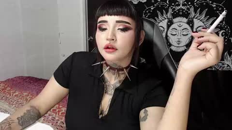 Morgan Moon online show from 11-11-25, 05:57