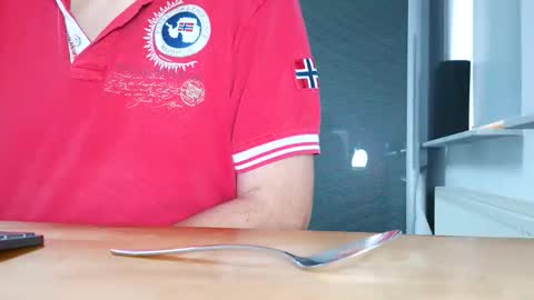 Snapshot of morris_01 chatting on 12-01-25, 10:42 Morris online show from 12-01-25, 10:42