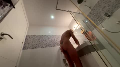 morris_bi69 online show from 12-21-25, 07:32