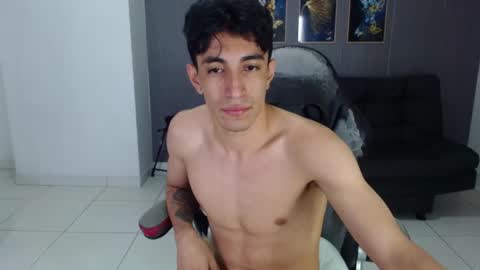 Snapshot of morrison_jimm chatting on 02-20-26, 06:19 santii online show from 02-20-26, 06:19