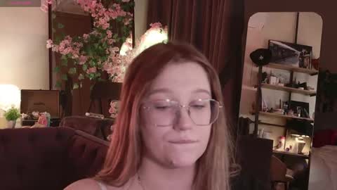 Snapshot of morvelyn chatting on 06-03-26, 08:47 morvelyn online show from 06-03-26, 08:47