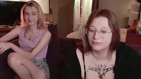 Snapshot of morvelyn chatting on 06-14-26, 06:54 morvelyn online show from 06-14-26, 06:54