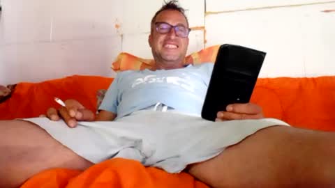 Snapshot of mospeleu chatting on 07-07-26, 07:23 Nomadu online show from 07-07-26, 07:23