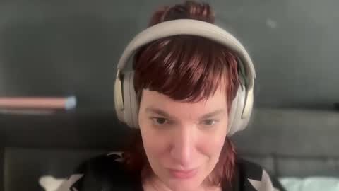 Mossy Mommy online show from 02-13-25, 08:03