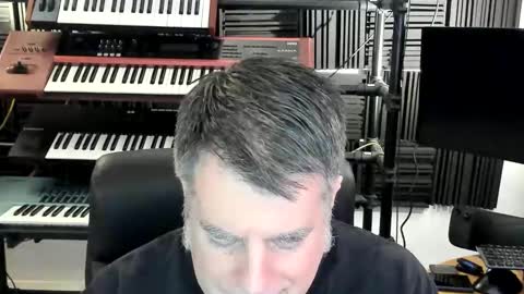 mostly_unbothered online show from 11-20-25, 11:21