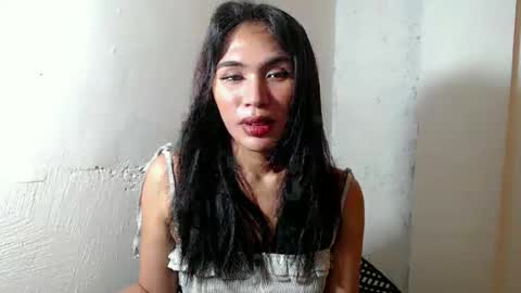 mouiline_rouge69 online show from 03-24-26, 05:23