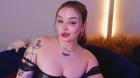 Snapshot of mousemother chatting on 12-08-24, 06:33 Carolina online show from 12-08-24, 06:33