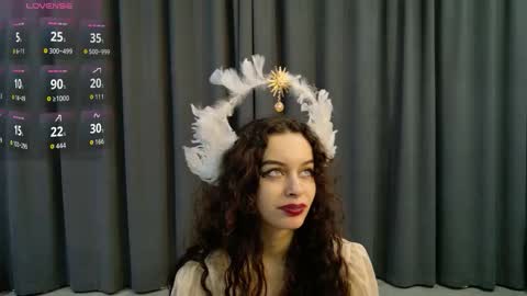 Luna online show from 12-19-25, 11:45