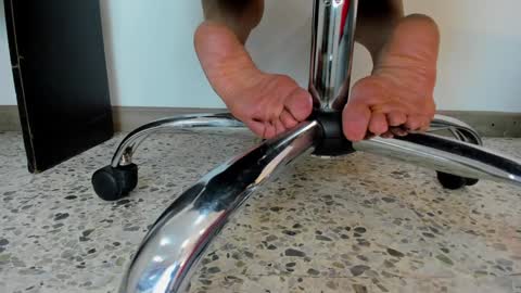 moxa hot online show from 12-14-24, 02:42